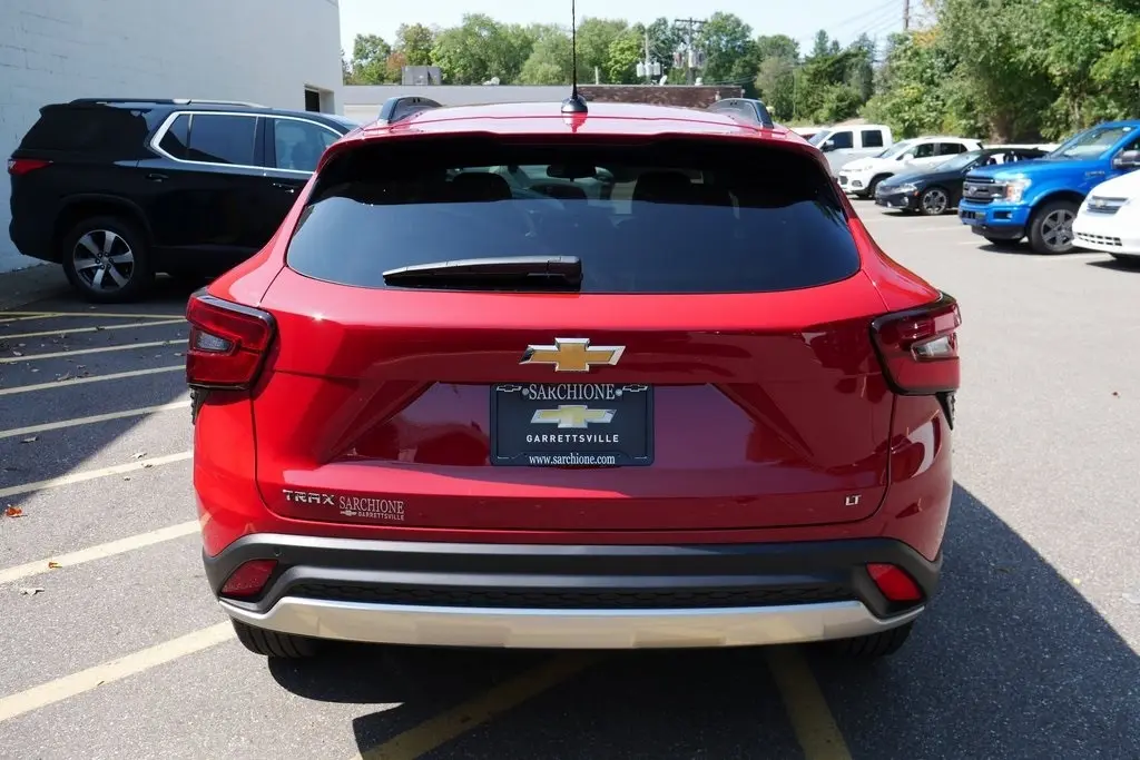 2026 Chevrolet Trax LT photo 6