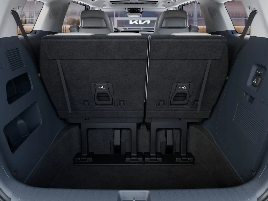 2026 Kia Carnival SX Prestige - Photo 13