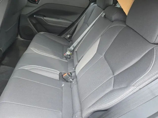 2025 Subaru Crosstrek Premium photo 4