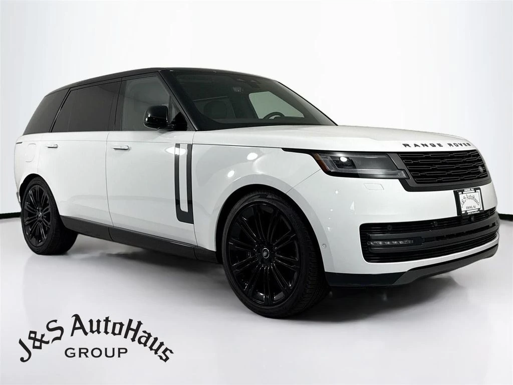 2024 Land Rover Range Rover 4.4 SE LWB 7's photo