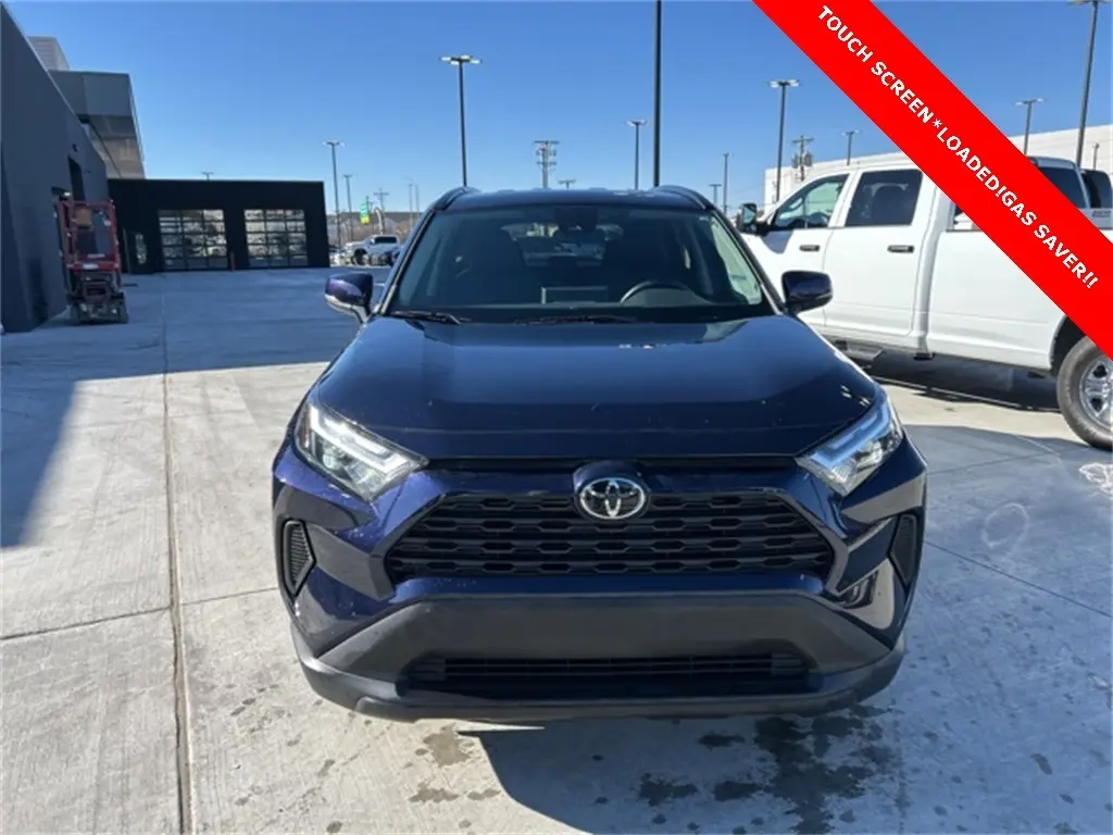 Used 2022 Toyota RAV4 XLE with VIN 2T3W1RFV6NW192008 for sale in Norman, OK