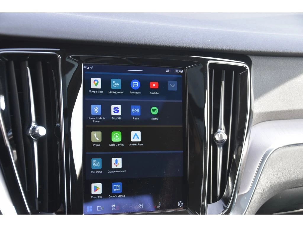 2023 Volvo - image 20