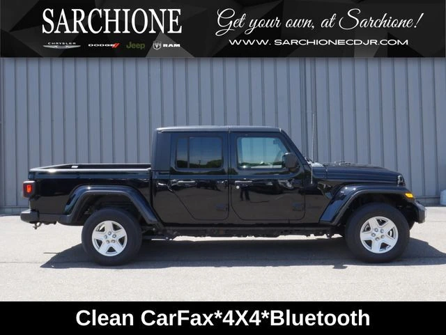 2022 Jeep Gladiator Sport S's photo