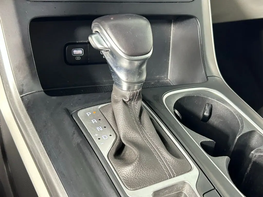 2022 Kia Carnival LXS photo 19