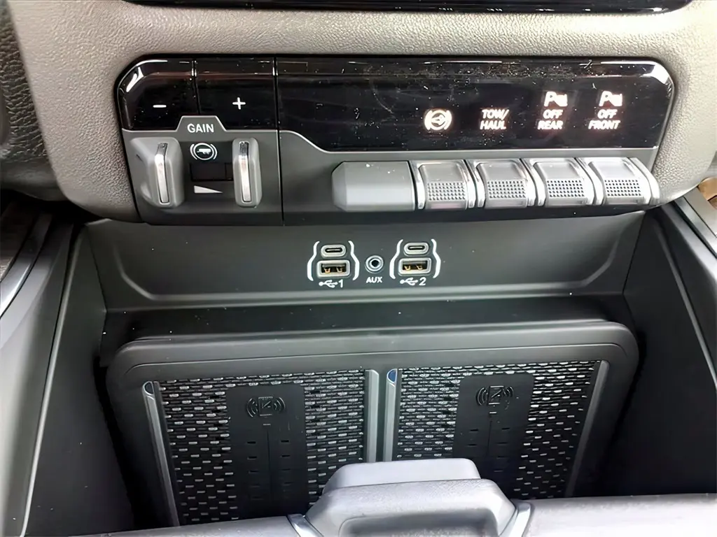 2026 Ram 3500 Lone Star photo 8