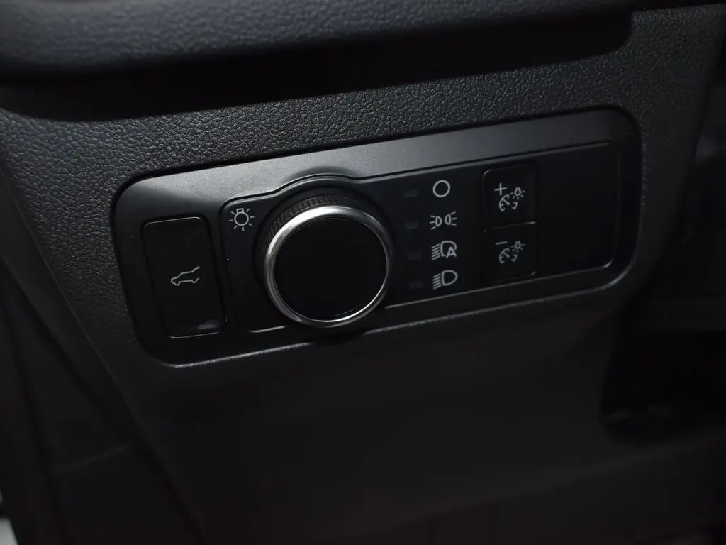 2023 Ford Escape ST-Line photo 13