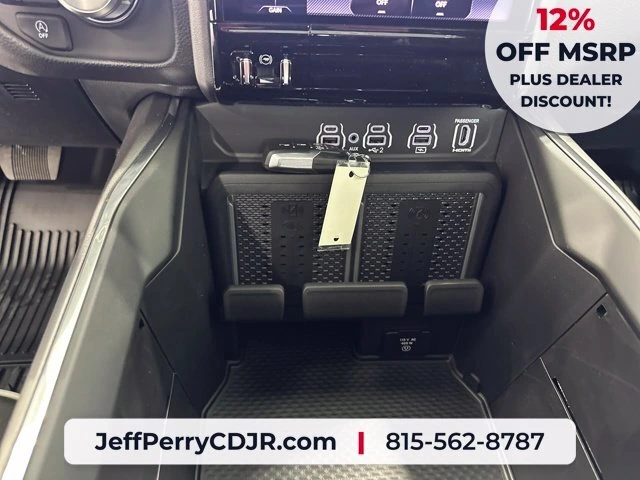 2026 RAM 1500 Laramie - Photo 20