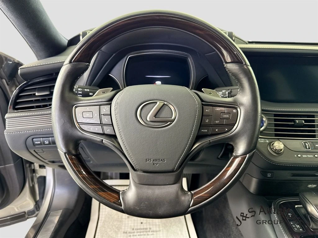 2019 Lexus LS Hybrid 500h - Photo 12