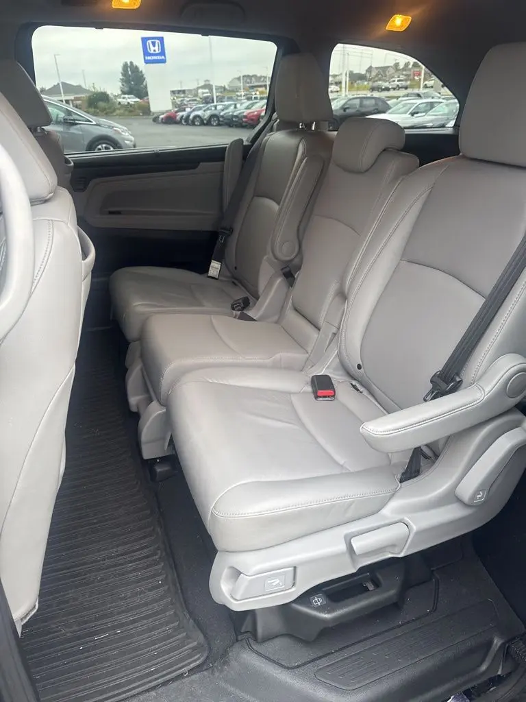 2020 Honda Odyssey EX-L photo 10