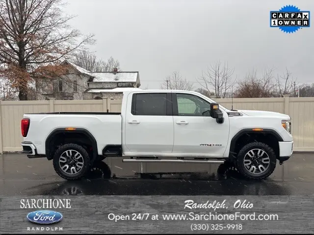 2022 GMC Sierra 2500HD AT4's photo