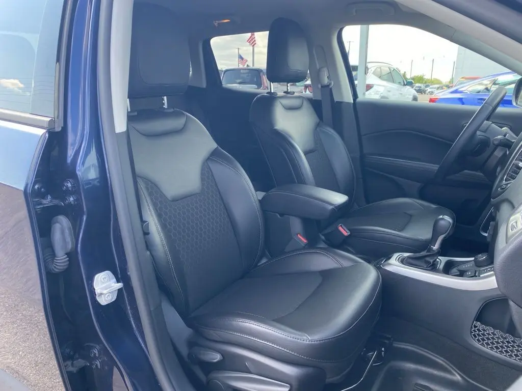2018 Jeep Compass Latitude photo 19