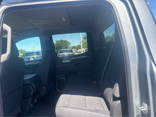 2026 Chevrolet Silverado 1500 LT - Photo 10