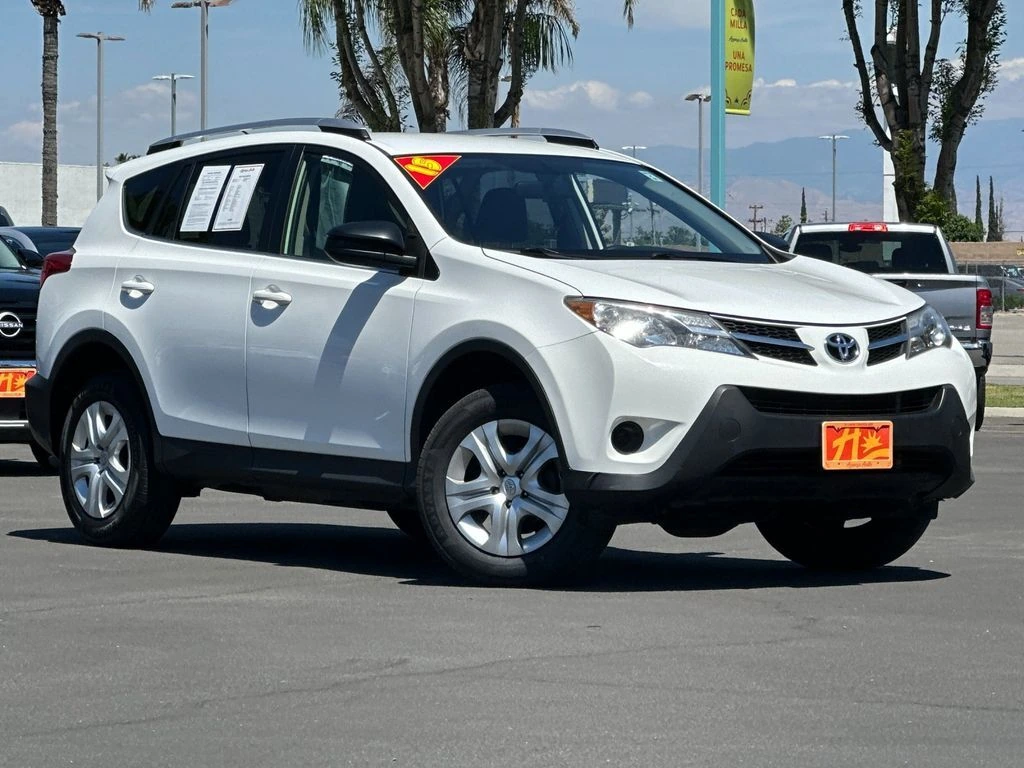 2015 Toyota RAV4 LE