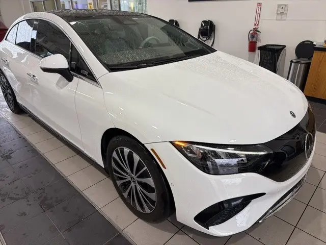2023 Mercedes Benz EQE Sedan 350 photo 2