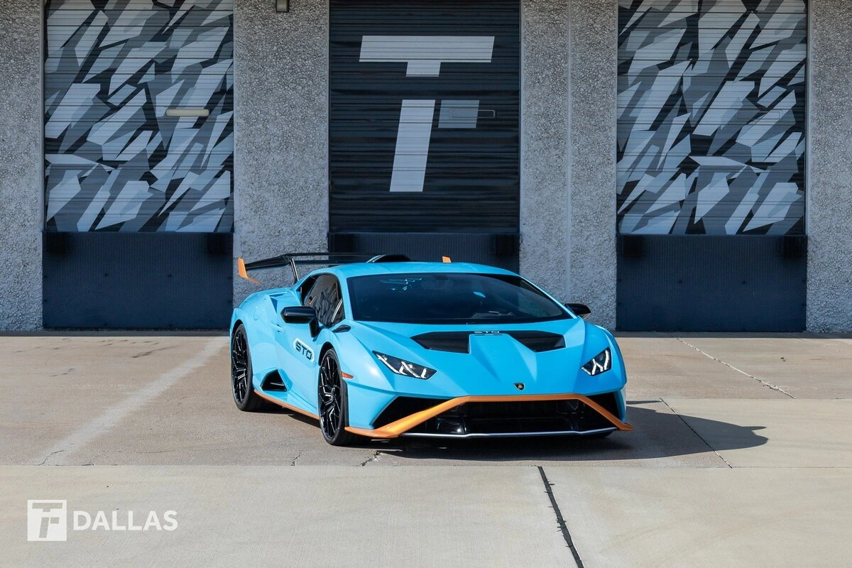 2021 Lamborghini Huracan STO Coupe's photo