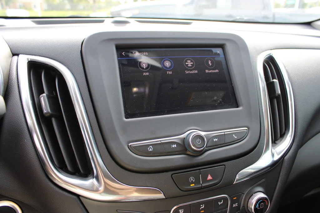2022 Chevrolet Equinox LT - Photo 18