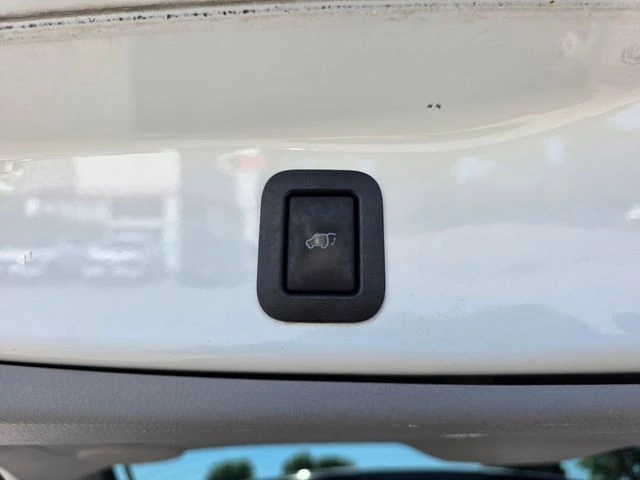 2017 Toyota Highlander Limited - Photo 11