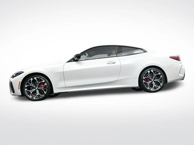 2026 BMW 4 Series M440i - Photo 34