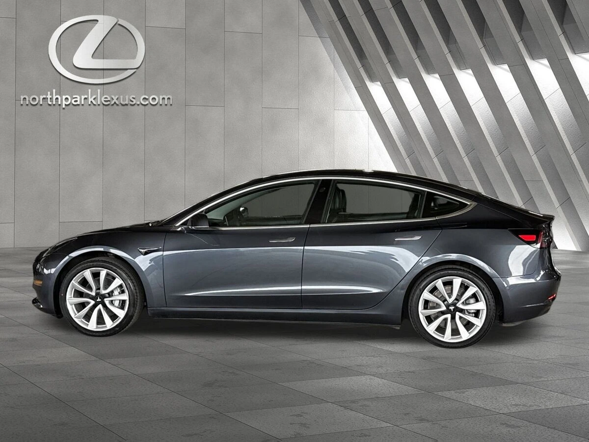 2020 Tesla Model 3 Base's photo