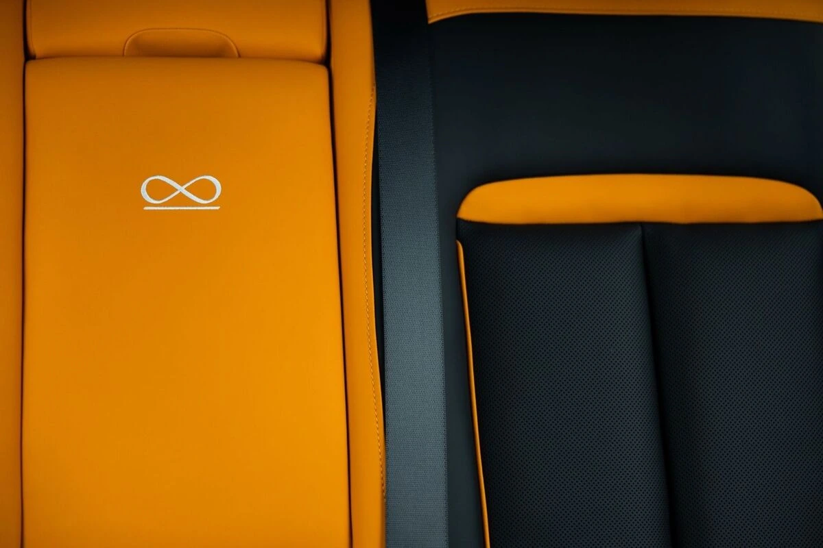 2027 Rolls-Royce Cullinan Black Badge - Photo 48