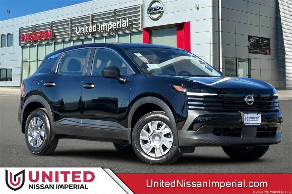 2026 Nissan KICKS S's photo