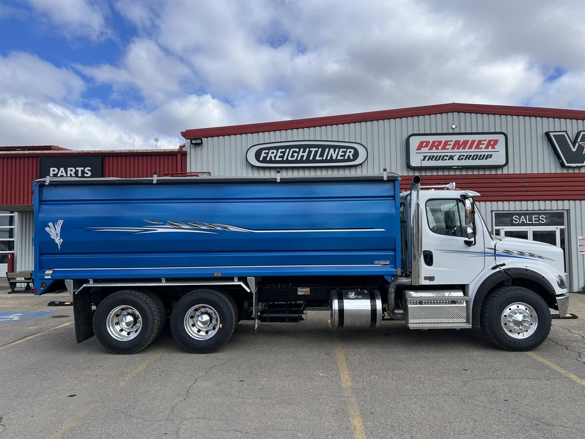 2027 Freightliner M2 112 — photo 3