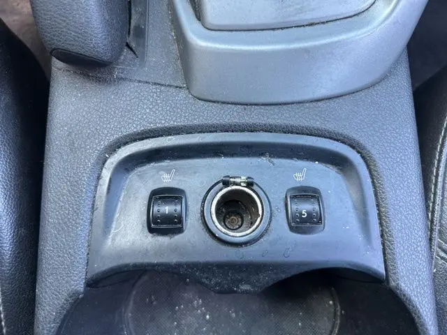 2014 Ford Focus SE photo 26