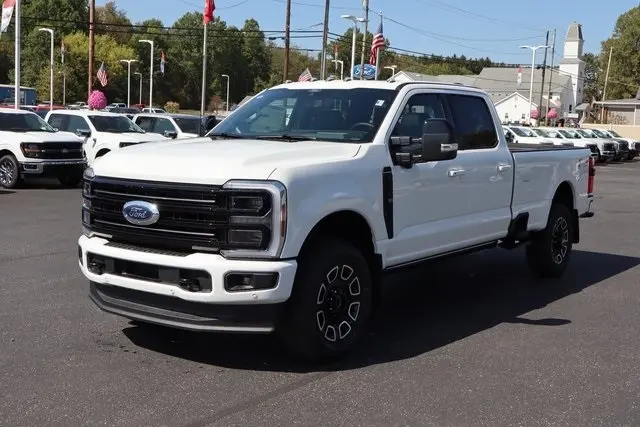2026 Ford F-350 photo 17
