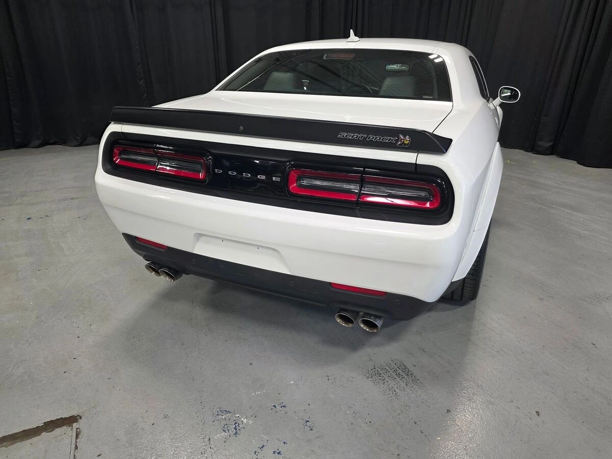 2023 Dodge Challenger R/T - Photo 10