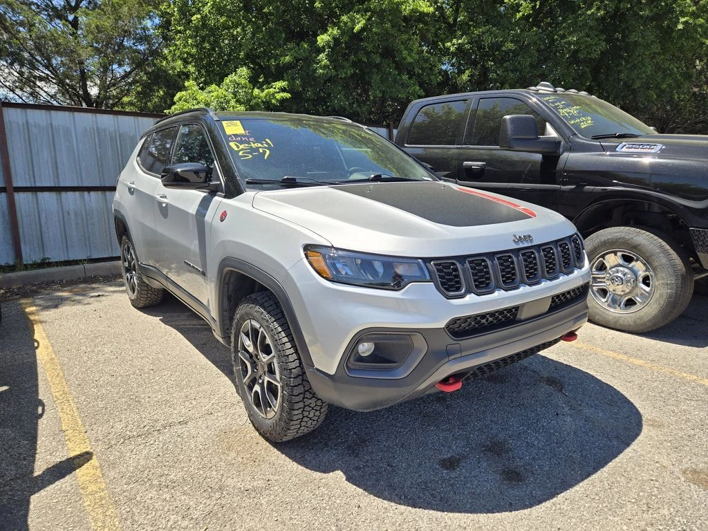 2025 Jeep Compass Trailhawk 4X4's photo