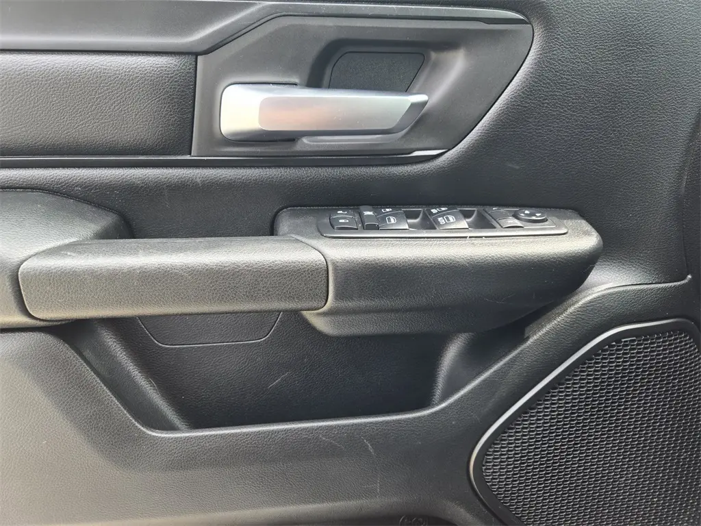 2019 Ram 1500 Tradesman photo 23