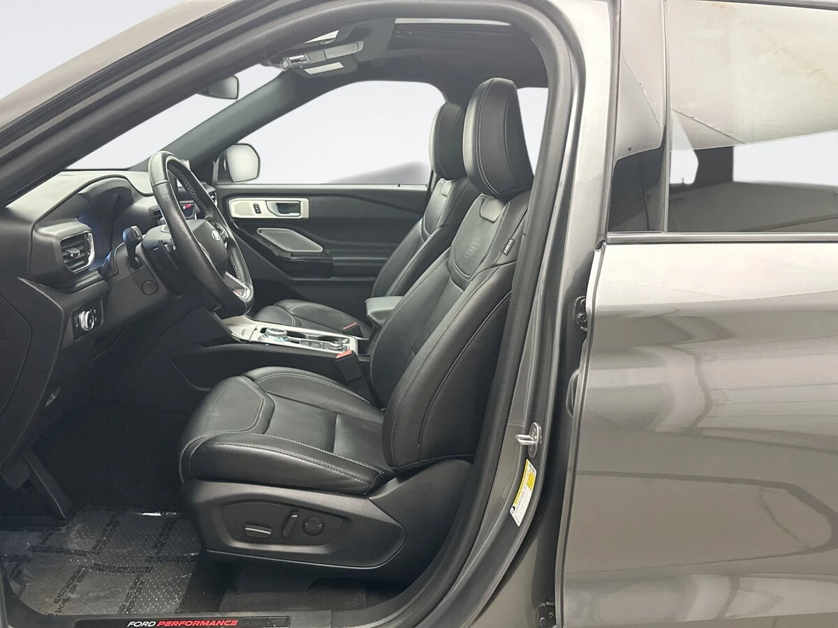 2023 Ford Explorer ST - Photo 11