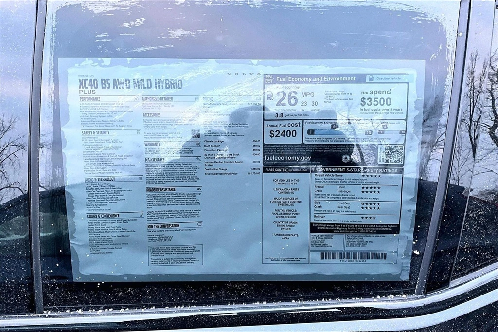 2026 Volvo - image 13