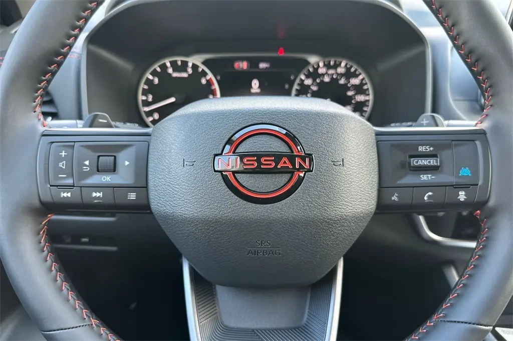 2026 Nissan Rogue SV photo 17