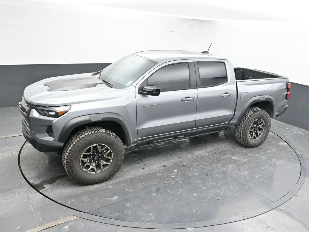 2024 Chevrolet Colorado ZR2 - Photo 36