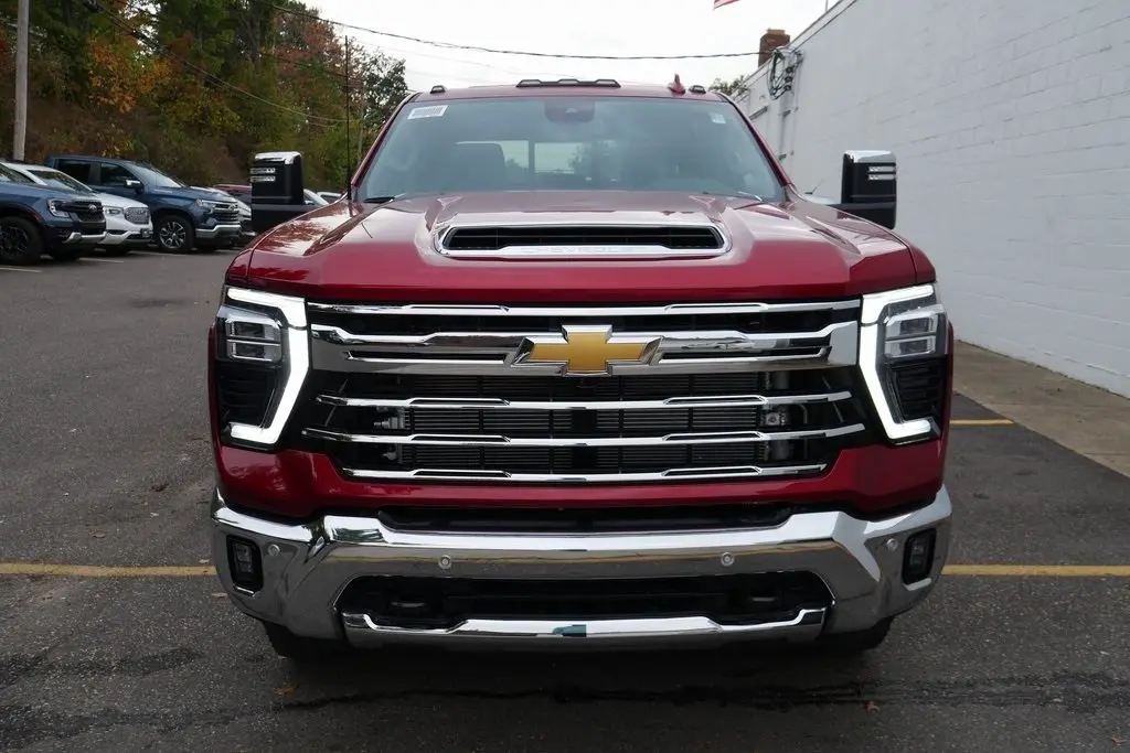 2026 Chevrolet Silverado LTZ photo 3