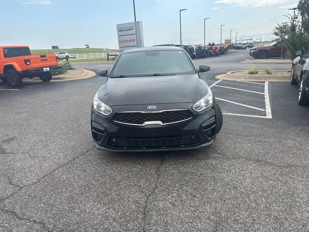 2020 Kia Forte GT-Line photo 3