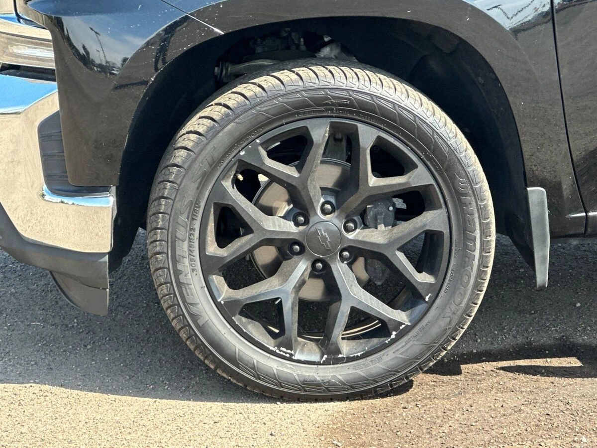 2020 Chevrolet Silverado 1500 LT - Photo 24