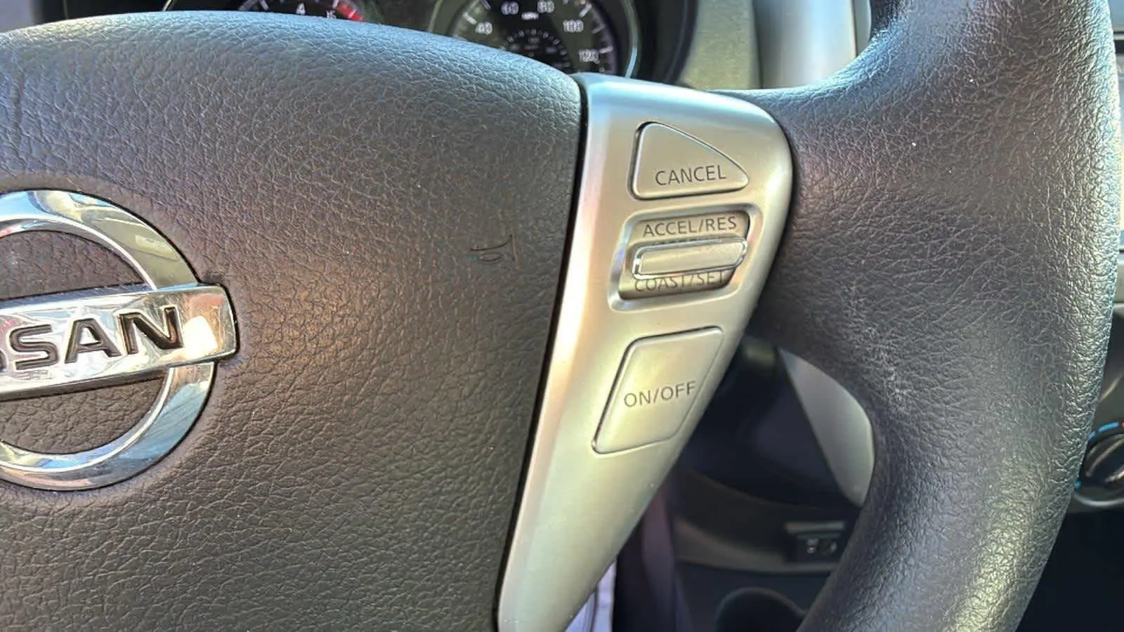 2019 Nissan Versa SV photo 12