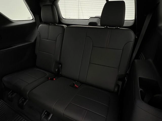 2023 Chevrolet Traverse RS - Photo 19