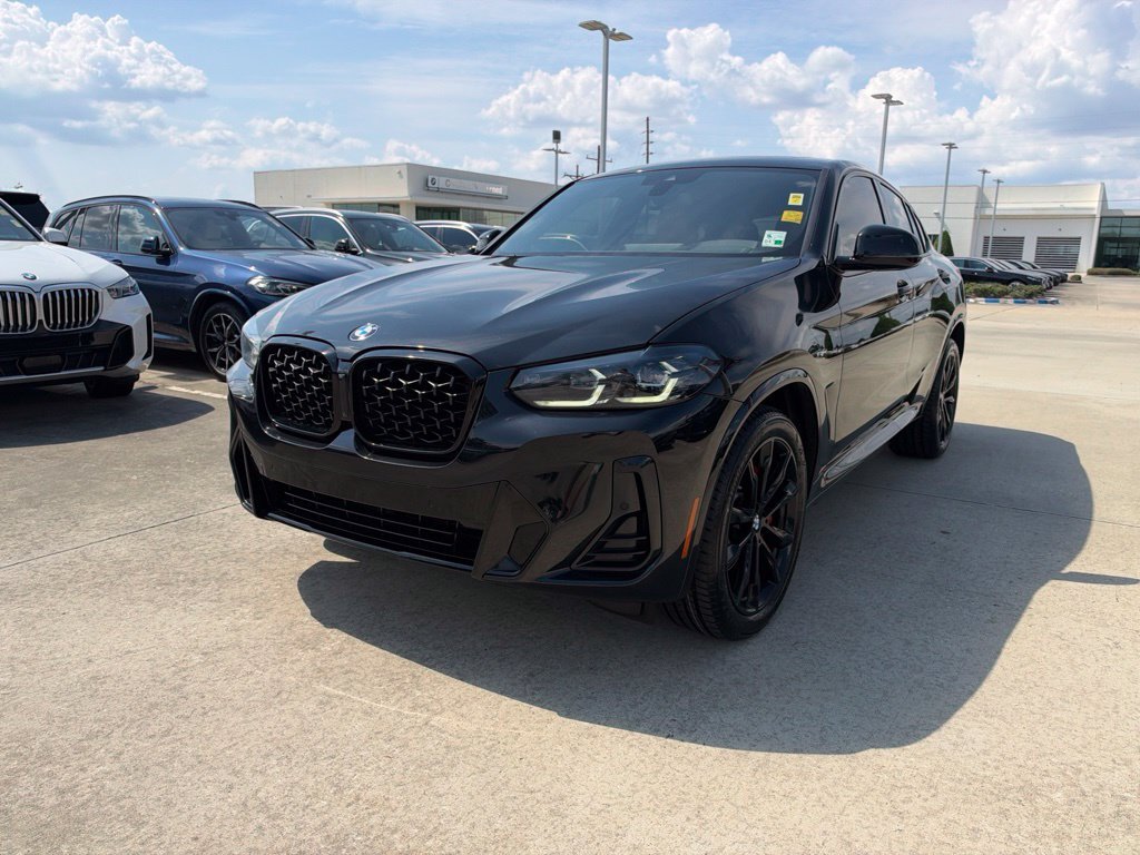2024 BMW X4 xDrive30i