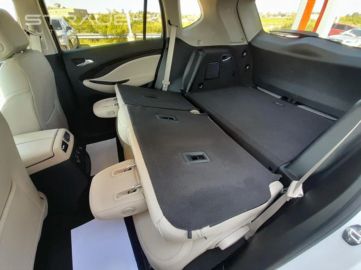 2019 Buick Envision Essence - Photo 50