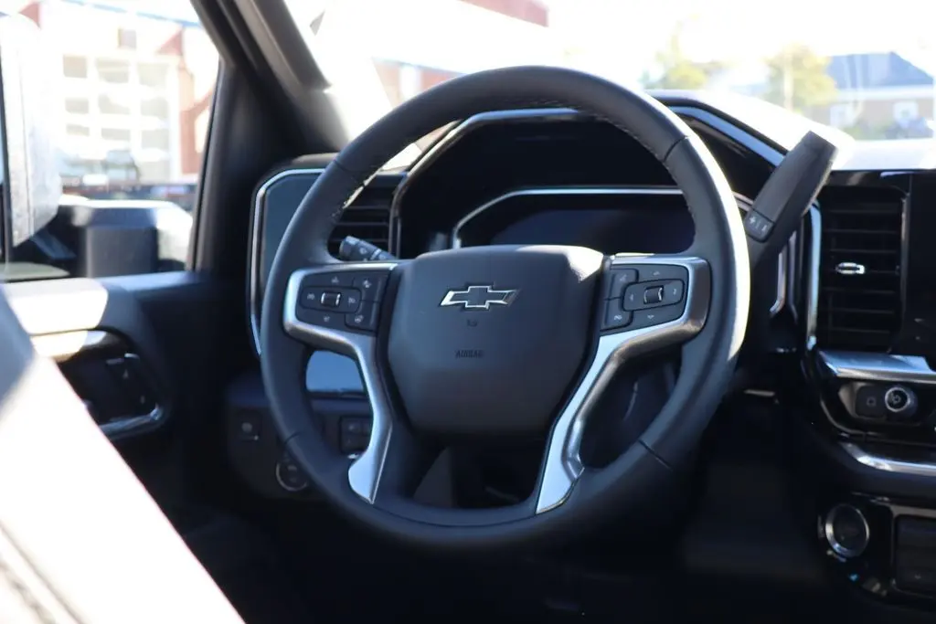 2026 Chevrolet Silverado LT photo 42