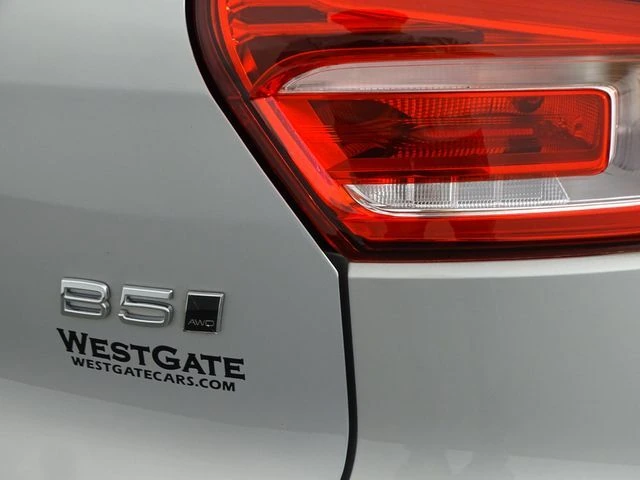 2025 Volvo - image 42