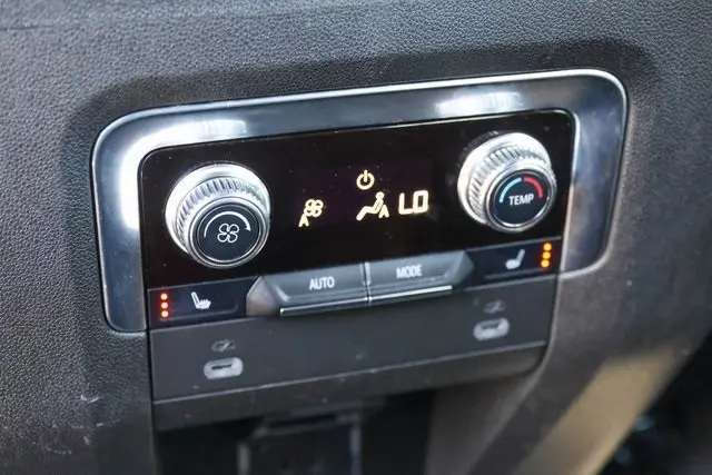 2021 Gmc Yukon XL SLT photo 23