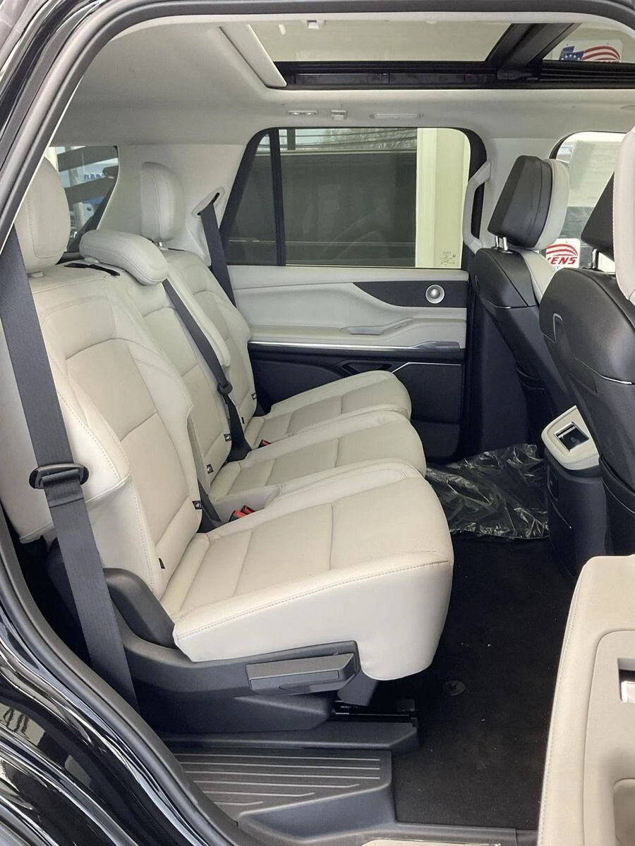 2026 Lincoln Navigator Reserve - Photo 14