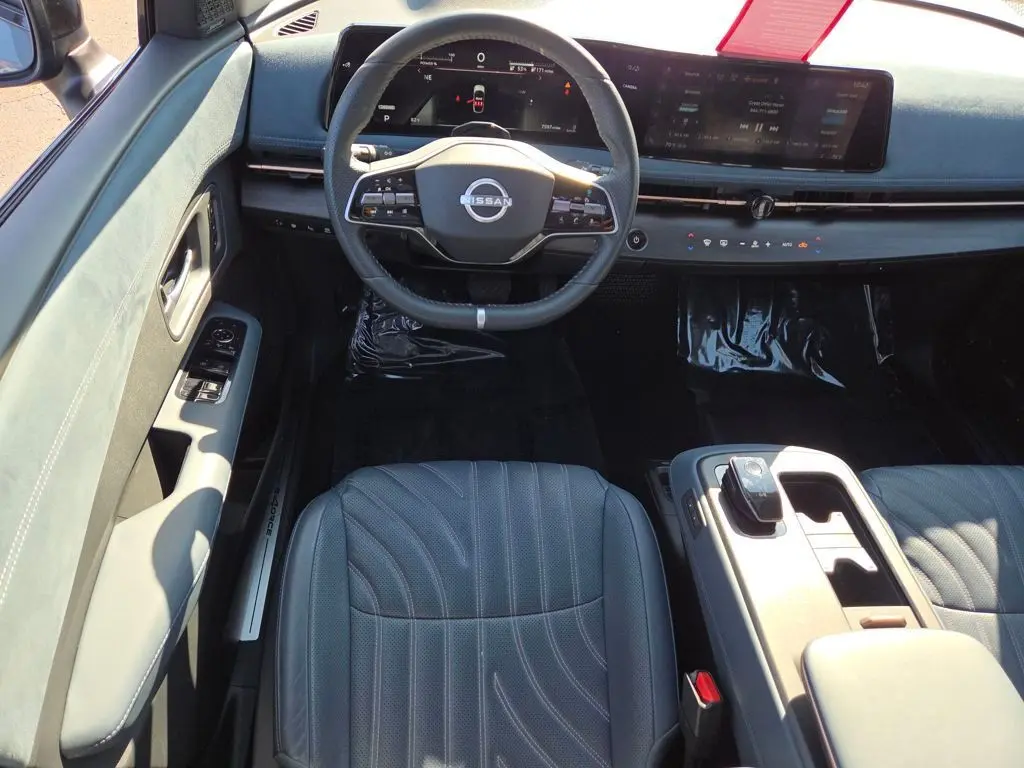 2023 Nissan ARIYA Platinum e-4ORCE photo 30