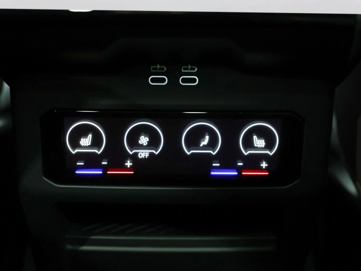 2025 BMW M5 M5 Touring - Photo 41