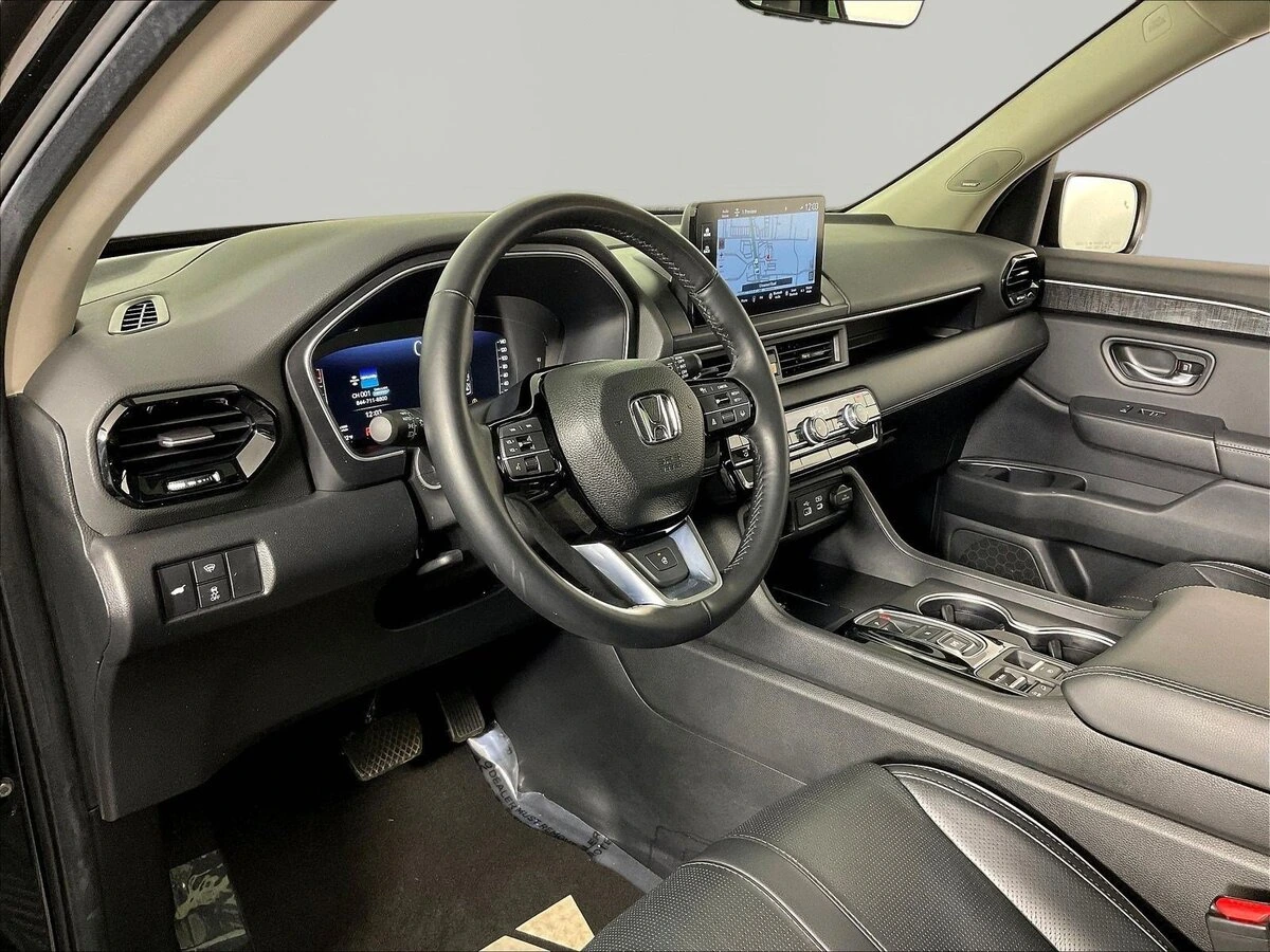 2025 Honda Pilot Elite - Photo 17