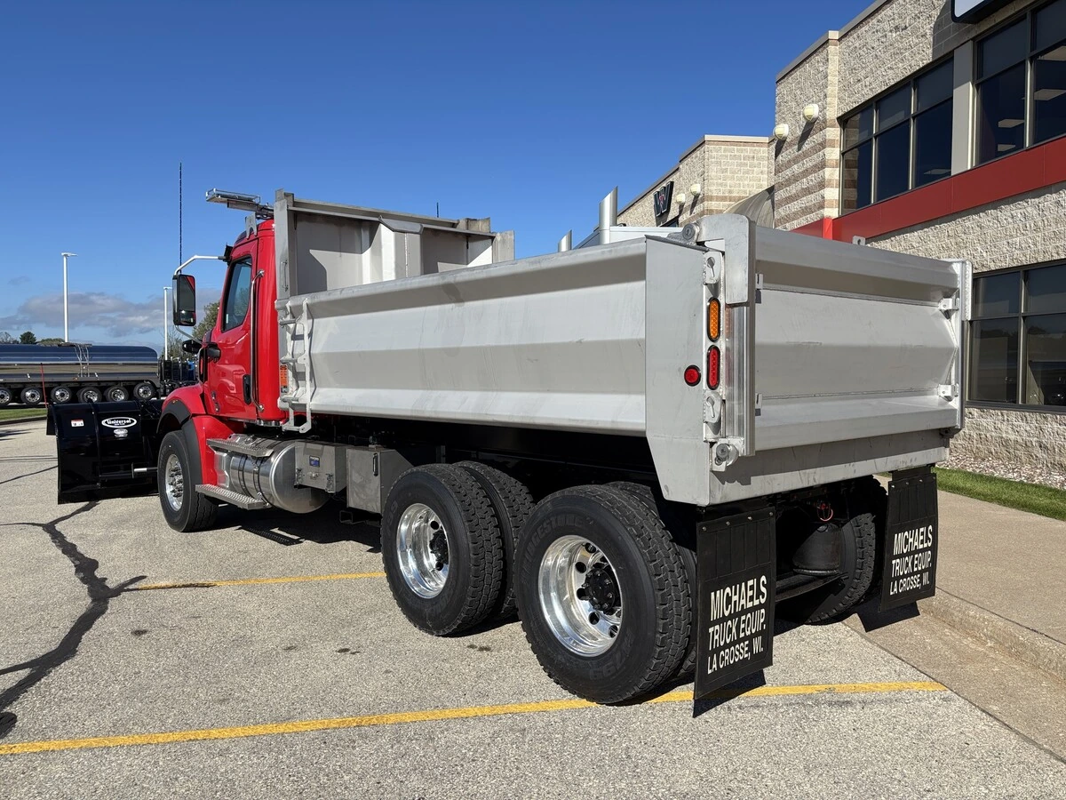 2027 Western Star 47X — photo 7